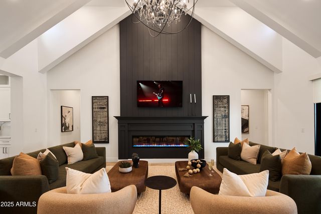 3808 E Fairmount Avenue, Phoenix, AZ 85018