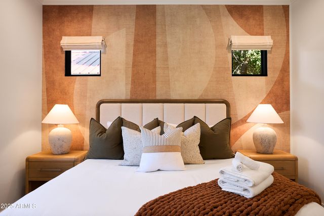 3808 E Fairmount Avenue, Phoenix, AZ 85018