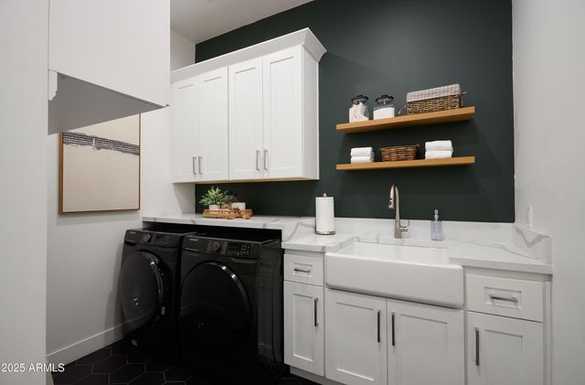 3808 E Fairmount Avenue, Phoenix, AZ 85018