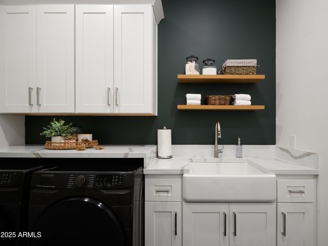 3808 E Fairmount Avenue, Phoenix, AZ 85018