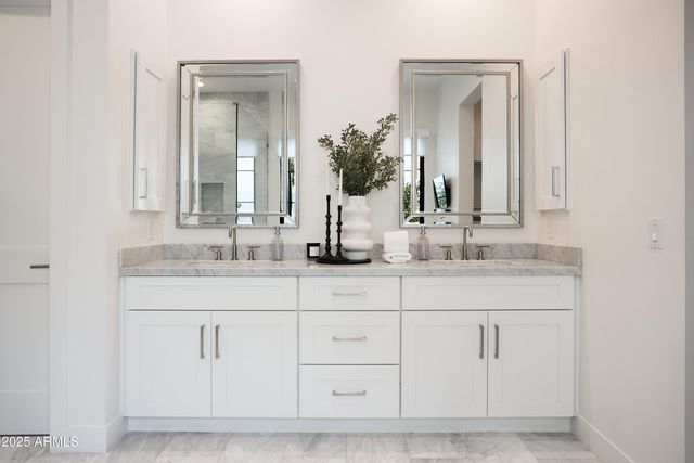 3808 E Fairmount Avenue, Phoenix, AZ 85018