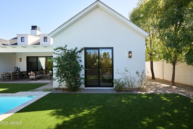 3808 E Fairmount Avenue, Phoenix, AZ 85018