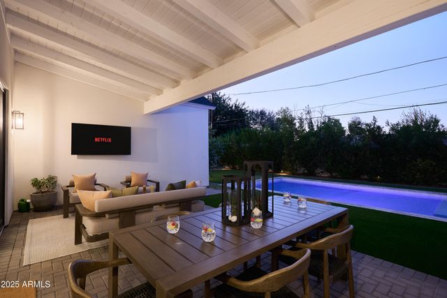 3808 E Fairmount Avenue, Phoenix, AZ 85018