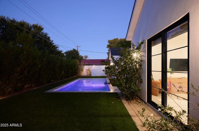 3808 E Fairmount Avenue, Phoenix, AZ 85018