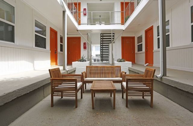 4927 San Jacinto Street 109, Dallas, TX 75206