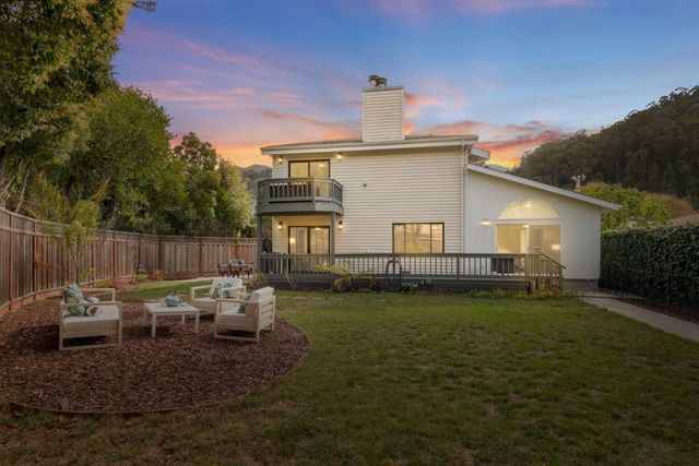 1127 Galvez Drive, Pacifica, CA 94044