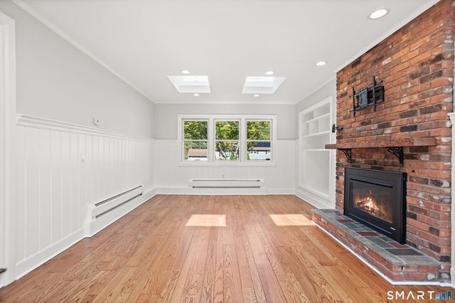 120 Braeside Drive, Hamden, CT 06514