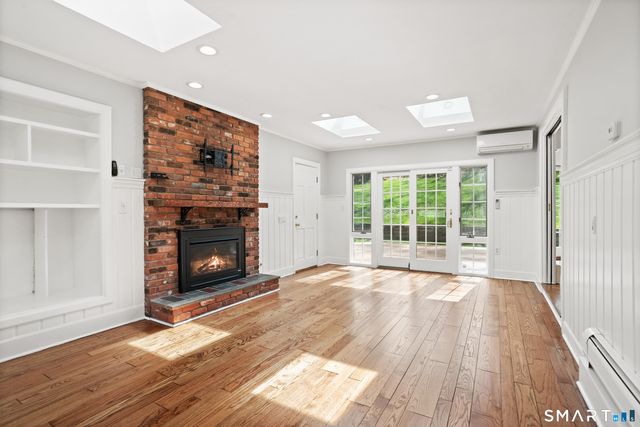 120 Braeside Drive, Hamden, CT 06514