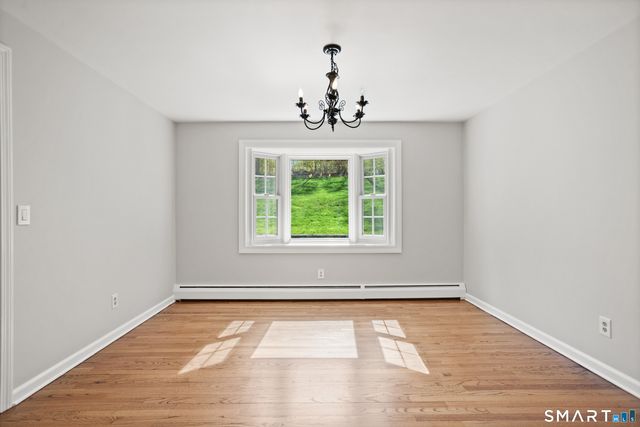 120 Braeside Drive, Hamden, CT 06514