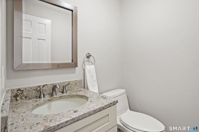 120 Braeside Drive, Hamden, CT 06514