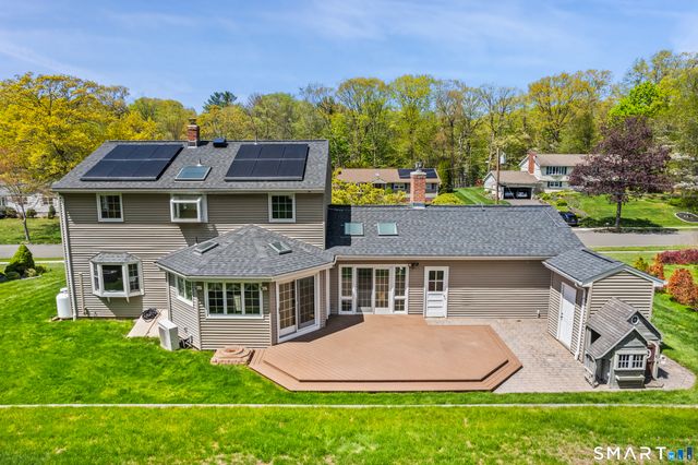 120 Braeside Drive, Hamden, CT 06514