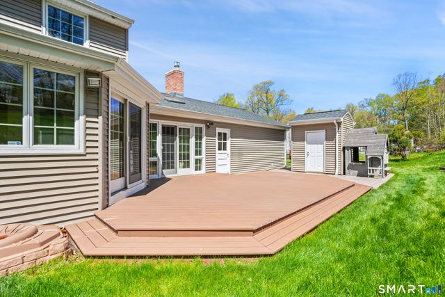 120 Braeside Drive, Hamden, CT 06514
