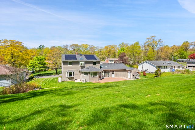 120 Braeside Drive, Hamden, CT 06514