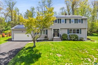 120 Braeside Drive, Hamden, CT 06514