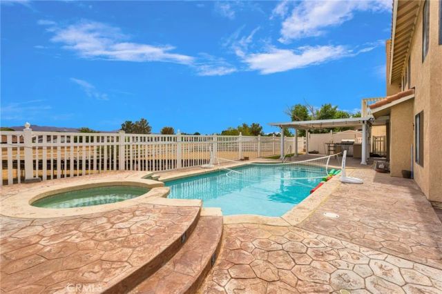 27655 River Rock, Helendale, CA 92342
