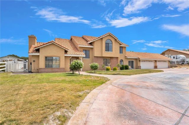 27655 River Rock, Helendale, CA 92342