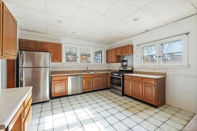 305 C Street, La Porte, IN 46350