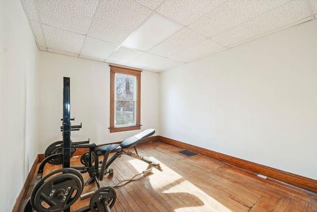 305 C Street, La Porte, IN 46350