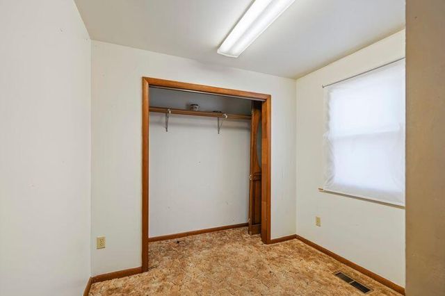 305 C Street, La Porte, IN 46350