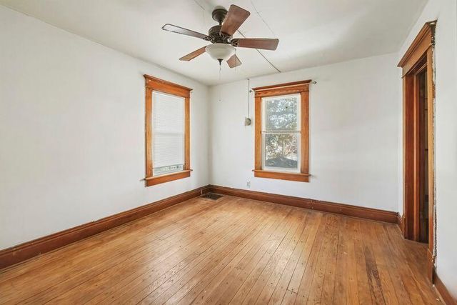 305 C Street, La Porte, IN 46350