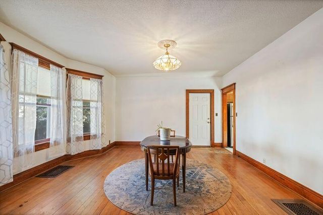 305 C Street, La Porte, IN 46350