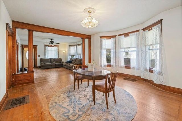 305 C Street, La Porte, IN 46350