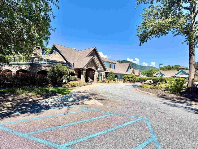 1424 Panther Park Trail, Travelers Rest, SC 29690