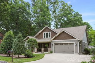 202 Midland Avenue, Black Mountain, NC 28711