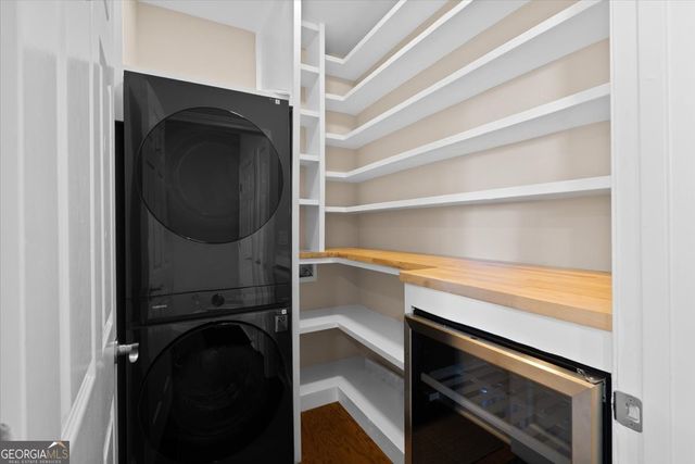 1725 Bucks Club Drive, Alpharetta, GA 30005