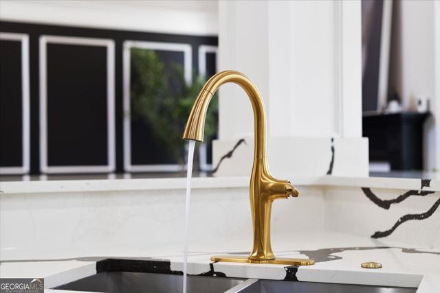 1725 Bucks Club Drive, Alpharetta, GA 30005