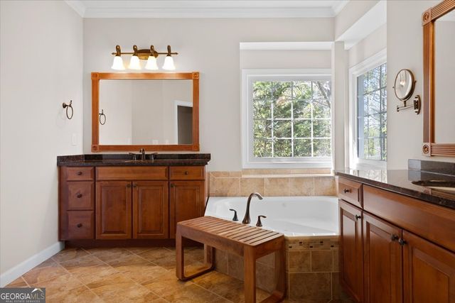 1725 Bucks Club Drive, Alpharetta, GA 30005