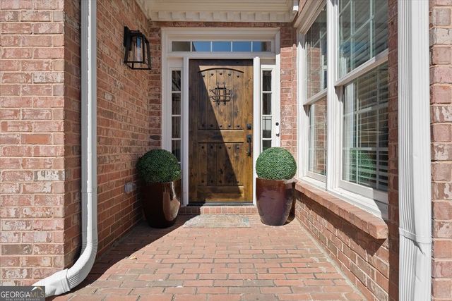 1725 Bucks Club Drive, Alpharetta, GA 30005