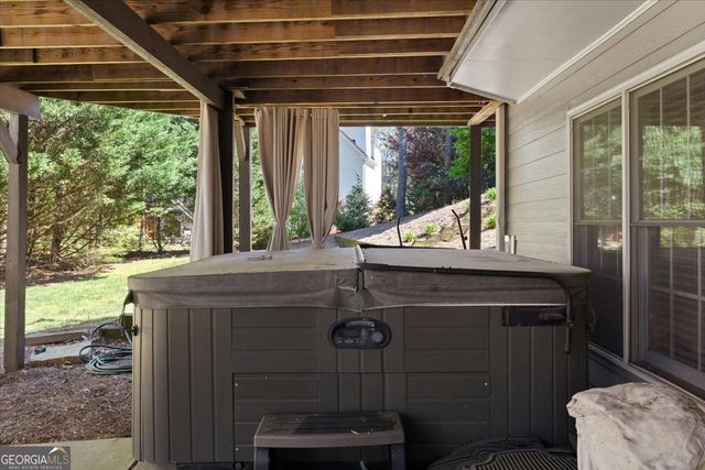 1725 Bucks Club Drive, Alpharetta, GA 30005