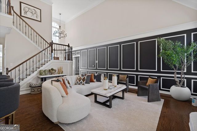 1725 Bucks Club Drive, Alpharetta, GA 30005