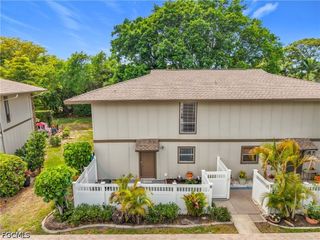 4293 Island CIR 4, Fort Myers, FL 33919