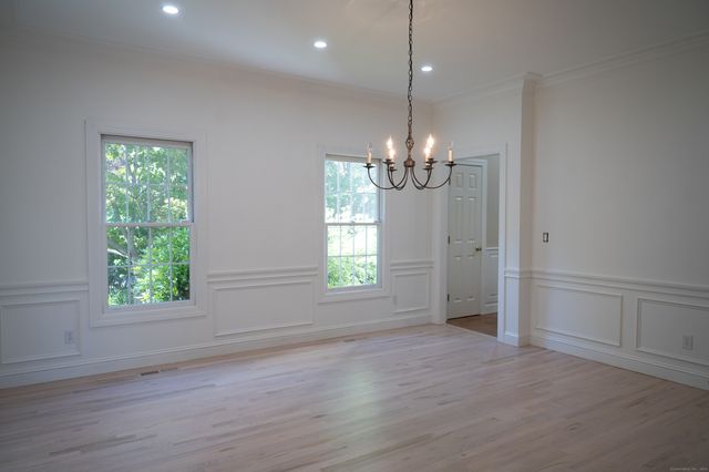 412 Laurelwood Lane, Southbury, CT 06488