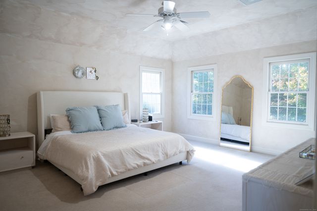 412 Laurelwood Lane, Southbury, CT 06488