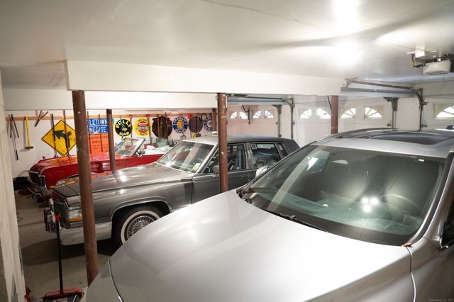 412 Laurelwood Lane, Southbury, CT 06488