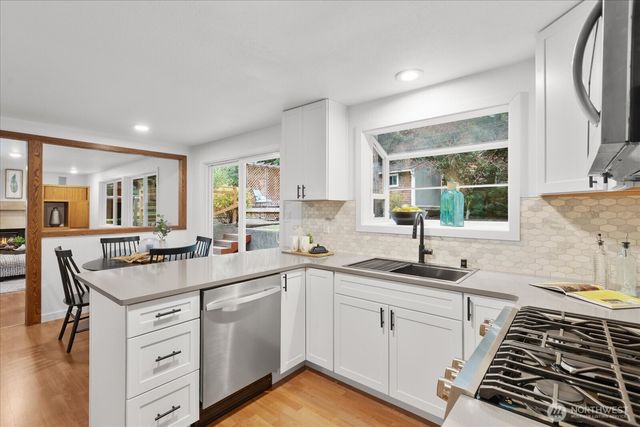 16220 197th Avenue NE, Woodinville, WA 98077