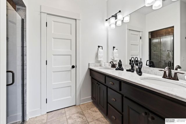 19312 Robin Drive, Gretna, NE 68028