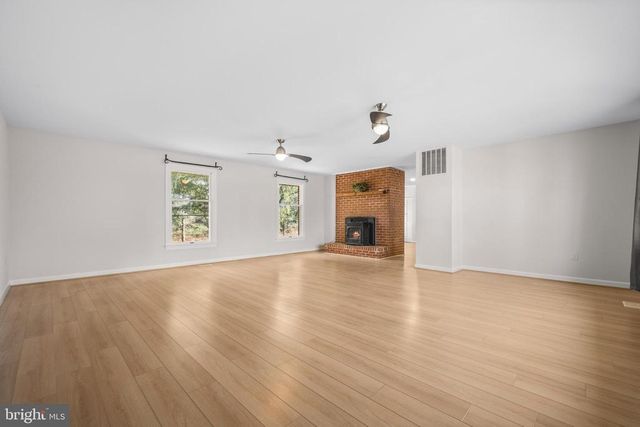 14428 LEE HWY, Amissville, VA 20106