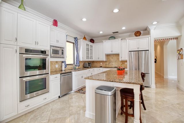 8192 Canopy Terrace, Parkland, FL 33076