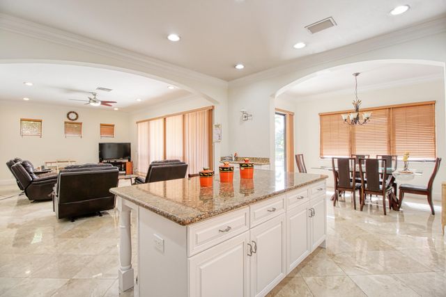 8192 Canopy Terrace, Parkland, FL 33076