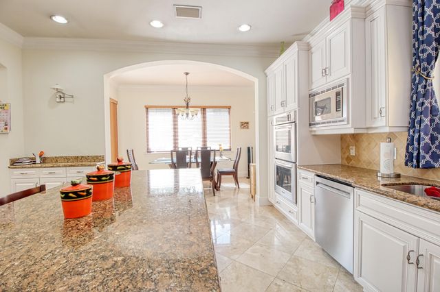 8192 Canopy Terrace, Parkland, FL 33076