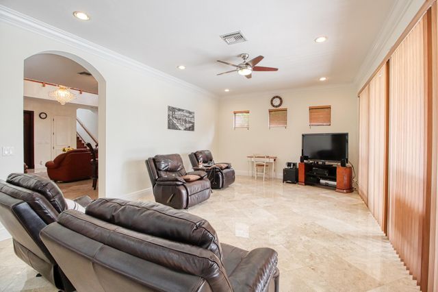 8192 Canopy Terrace, Parkland, FL 33076