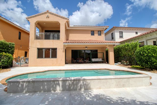 8192 Canopy Terrace, Parkland, FL 33076
