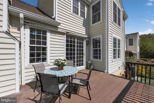 222 HILLSBORO MILLS LN, Wallingford, PA 19086