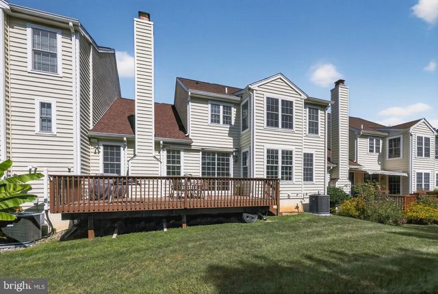 222 HILLSBORO MILLS LN, Wallingford, PA 19086