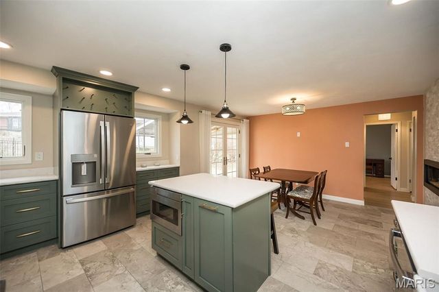 4107 Hummingbird Court, St Louis, MO 63123