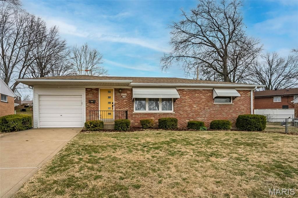 4107 Hummingbird Court, St Louis, MO 63123